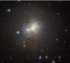 تصویر جذاب یک کهکشان ستاره‌دار کوتوله