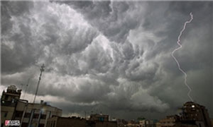 مدیرکل پیش بینی و هشدار سریع سازمان هواشناسی گفت: به دلیل وجود سامانه بارشی در کشور، آسمان تهران فردا نیز ابری خواهد بود.
