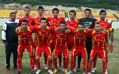 تیم فوتبال فولادنوین با پیروزی ۱ بر صفر مقابل سیاه جامگان به مقام قهرمانی لیگ دسته اول ایران رسید.