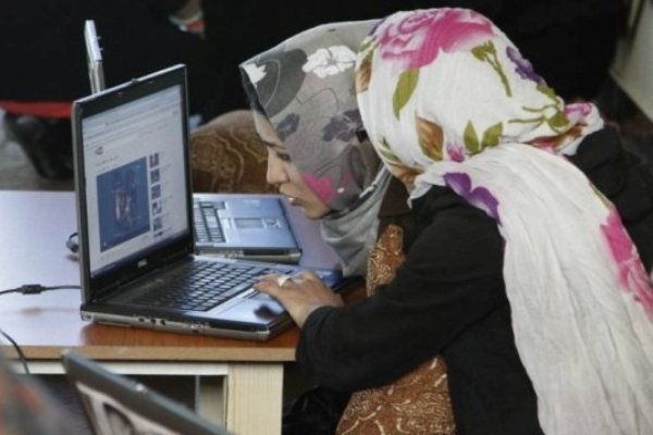 آخرین وضعیت سن و جنسیت کاربران فناوری اطلاعات و ارتباطات در ایران برمبنای طرح آمارگیری برخورداری خانوار ایرانی و استفاده افراد از فناوری اطلاعات اعلام شد.