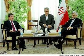 هیئت‌های دیپلماتیک گروه 5+1 در نشست استانبول خواهان دیدار وگفتگوی 2 جانبه با تیم ایرانی شدند