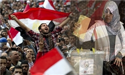 بر اساس اعلام نتایج رسمی، مردم مصر به قانون اساسی جدید این کشور که اسلام منبع اصلی تدوین آن بوده است، با اکثریت آراء «آری» گفتند