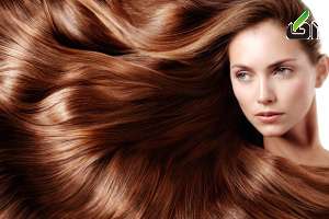 از دم اسبی کردن محکم در بالای سر، فر کردن زیاد یا سشوار کشیدن اجتناب کنید. گرما بیشترین آسیب را در طول زمان به موها وارد کرده و می تواند رشد مو را کم کند.