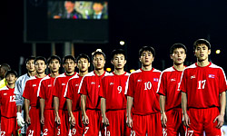 فدراسیون فوتبال کره جنوبی ده فوتبالیست این کشور را به اتهام تبانی و شرط‌بندی در رقابت‌های فوتبال، برای همیشه از حضور در میادین ورزشی محروم کرد.