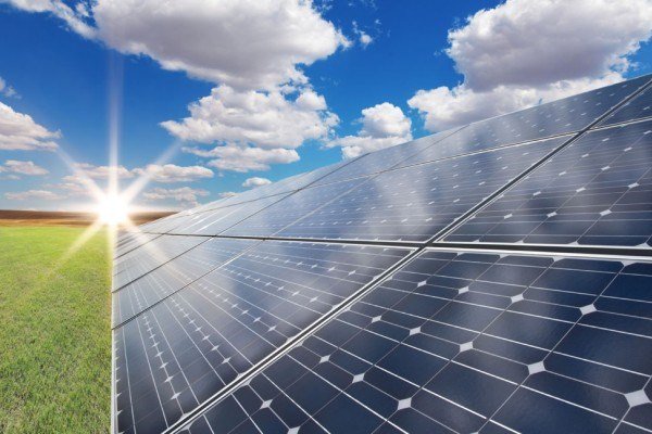 محققان کشورمان تا کنون دستاوردهای زیادی در حوزه فناوریهای خورشیدی داشته اند و در آخرین تحقیقاتشان موفق به ساخت نیروگاه خورشیدی متحرک برای تأمین برق یک گروه نظامی شدند.