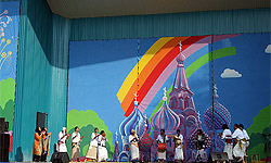 اجراي گروه موسيقي ليمر در جشنواره موسيقي فرم‌هاي آييني مسكو با استقبال گسترده مخاطبان اين جشنواره و مسئولين فرهنگي روسيه شد.