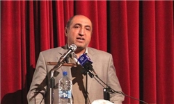 استاندار البرز گفت: واحدهای مسکن مهر در این استان بدون امکانات و خدمات شهری تحویل مردم نخواهد شد.