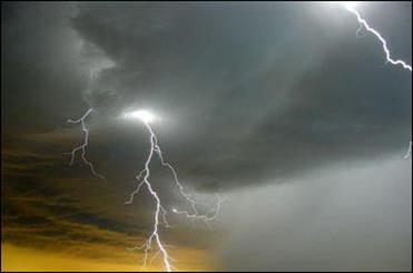 مدیرکل پیش بینی و هشدار سریع سازمان هواشناسی از تداوم بارندگی‌ها در استان‌های واقع در نیمه شمالی کشور خبر داد و گفت: بارش‌ها در پایتخت تا سه‌شنبه ادامه خواهد داشت.