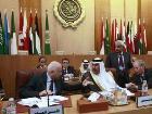 اتحادیه عرب از آغاز بحران سوریه موضع یکجانبه و ناسنجیده ای را درقبال حوادث این کشور اتخاذ کرد . این اتحادیه به جای حل بحران سوریه و تشویق طرف های مناقشه به حل اختلافات از معارضان سوری حمایت کرد.