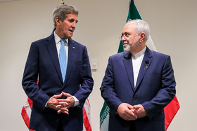جان کری وزیر امور خارجه آمریکا و محمدجواد ظریف وزیر امور خارجه ایران بعدازظهر روز جمعه به وقت نیویورک برای گفت‌وگو درباره اجرای توافق هسته‌ای با یکدیگر دیدار کردند.