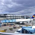 هزاران مسافر که روزهاست در فرودگاه های اروپایی سرگردان شده اند ، از عرضه خدمات نامناسب فرودگاه ها به شدت خشمگین هستند.
