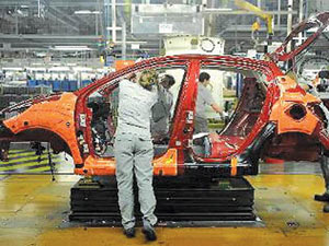 		شرکت خودروسازی پژو اعلام کرد مالزی را به مرکز تولید خودرو برای بازارهای آسیایی تبدیل می کند