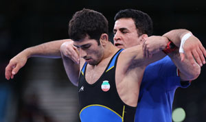 امید نوروزی با رسیدن به فینال وزن ۶۰ كیلوگرم، یك مدال ارزشمند دیگر برای كاروان ایران به ارمغان آورد.