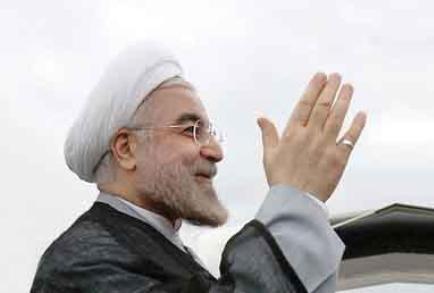 رئیس جمهور صبح امروز به منظور شرکت در نشست مجمع جهانی اقتصاد عازم سوئیس می شود. قرار است آقای روحانی فردا در نشست مجمع جهانی اقتصاد سخنرانی کند.