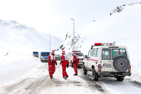 رئیس سازمان امداد و نجات، از امدادرسانی به حادثه دیدگان برف و کولاک در ۲۲ استان کشور خبر داد.