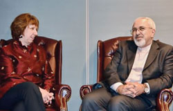 محمدجواد ظریف این روزها و پیش از آغاز ملاقات های رسمی روحانی در نیویورك نقش اول سیاست خارجی ایران را بازی می كند.