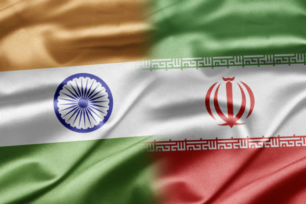 ایران و هند برای افزایش ۲۶۰ هزار بشکه‌ای صادرات روزانه نفت در پساتحریم به توافق رسیدند و هندی‌ها با پیشی گرفتن از چین به زودی بزرگترین مشتری طلای سیاه ایران خواهند شد.
