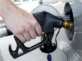 کارت سوخت خودروها از بامداد جمعه برای بهمن ماه شارژ می‌شود. 
