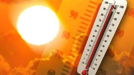 مدیرکل پیش بینی و هشدار سریع سازمان هواشناسی با بیان اینکه امروز گرمترین روز پایتخت در سال جاری خواهد بود گفت: دمای تهران به 42 درجه می رسد.