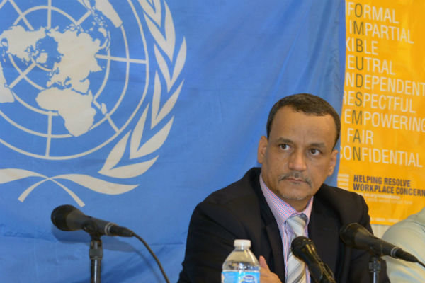 نماینده دبیر کل سازمان ملل متحد برای حل بحران یمن با اعلام اینکه نقض حقوق بشر در یمن رصد می شود اعلام کرد: کنفرانس ژنو یمنی-یمنی نخواهد بود.