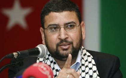 جنبش مقاومت اسلامی فلسطین حماس روز جمعه توافق برای از سرگیری مذاکرات صلح با رژیم صهیونیستی و مشروعیت محمود عباس، رئیس تشکیلات خودگردان فلسطین را برای نمایندگی فلسطینی ها رد کرد.
