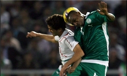 خبرگزاری فارس- تیم ملی ایران برابر عربستان با نتیجه تساوی بدون گل متوقف شد.
