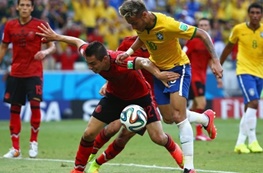 برزیل مقابل مکزیک به تساوی بدون گل رضایت داد تا هواداران خود را نگران تر از قبل کند.
