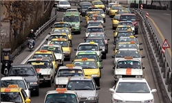 معاون حمل و نقل ترافیک شهرداری کرج بر اجرای برنامه‌های روانسازی ترافیک در این کلانشهر تأکید کرد.