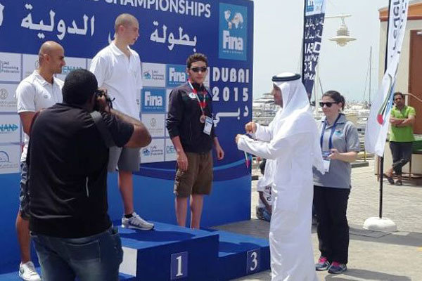 رقابتهای بین المللی آبهای آزاد دبی به پایان رسید و سجاد فرشچی نشان برنز رده سنی ۱۷ تا ۲۹ سال را کسب کرد.