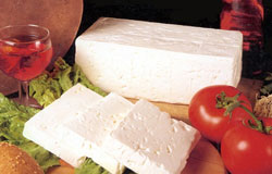 پنیر به کندی جذب بدن می شود و مصرف زیاد آن اشتها را کم می کند.