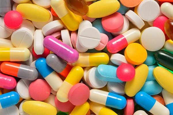 یک شرکت دانش بنیان موفق به راه اندازی خط تولید صنعتی ۳ محصول دارویی پر خطر خوراکی شد که تأثیر زیادی در قیمت دارو دارد.