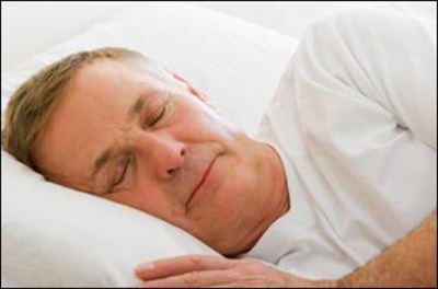 دانشمندان می گویند: خواب ، مولکول های آسیب رسان برای مغز را که موجب کاهش عملکرد آن می شوند، از بین می برد.