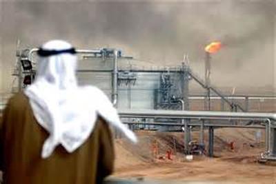 همزمان با پیشنهاد ایران به اعضای اوپک مبنی بر باز کردن جا برای بشکه های نفت صادراتی ایران، وزیر نفت عربستان بزرگترین تولیدکننده نفت اوپک به این پیشنهاد واکنش نشان داد.
