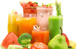 میوه ها و سبزیجات منابع بسیار زیادی از ویتامین ها، مواد معدنی و مواد مغذی است که می تواند به شما در دستیابی به سلامت سیستم ایمنی مطلوب، کمک کند. با این حال، برخی از افراد ممکن است مصرف نکنند لذا روزانه مصرف چند وعده از میوه ها و سبزیجات توصیه می شود
