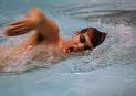 	پلیس امارت متحده عربی از مرگ یك شناگر تیم شنایی آمریكا حین انجام مسابقات جهانی شنای در این كشور به دلیل گرمازدگی ناشی از دمای بالای آب خبر داد