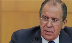 وزیر خارجه روسیه می‌گوید که از وزیر خارجه آمریکا برای سفر به مسکو دعوت به عمل آورده اما او ترجیح داده این سفر را به تاخیر بیندازد.
