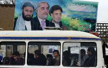 افغان ها امروز برای انتخاب جانشین حامد کرزای، رئیس جمهور کنونی به پای صندوق های رای می روند.حامد کرزای از زمان سقوط رژیم طالبان در سال ۲۰۰۱ زمامدار این کشور بوده است اما طبق قانون اساسی افغانستان، وی دیگر اجازه نامزد شدن در انتخابات امسال را ندارد.