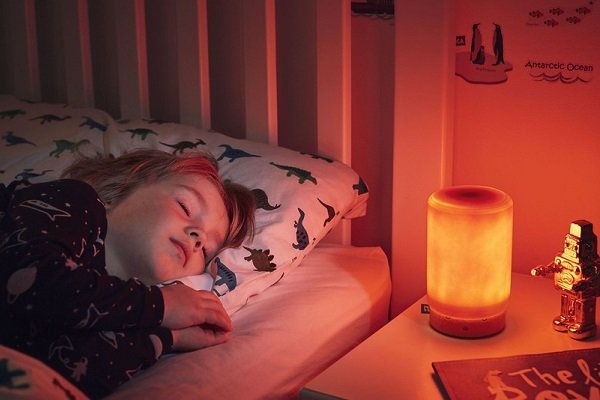 به گفته محققان، میزان موردنیاز خواب برای هر کودک در سنین مختلف فرق می کند.